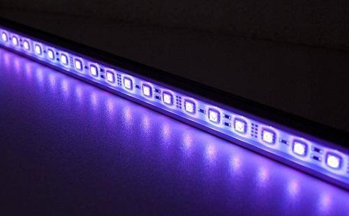 با یک نانولایه، عمر و تابش LED افزایش می یابد با یک نانولایه، عمر و تابش LED افزایش می یابد